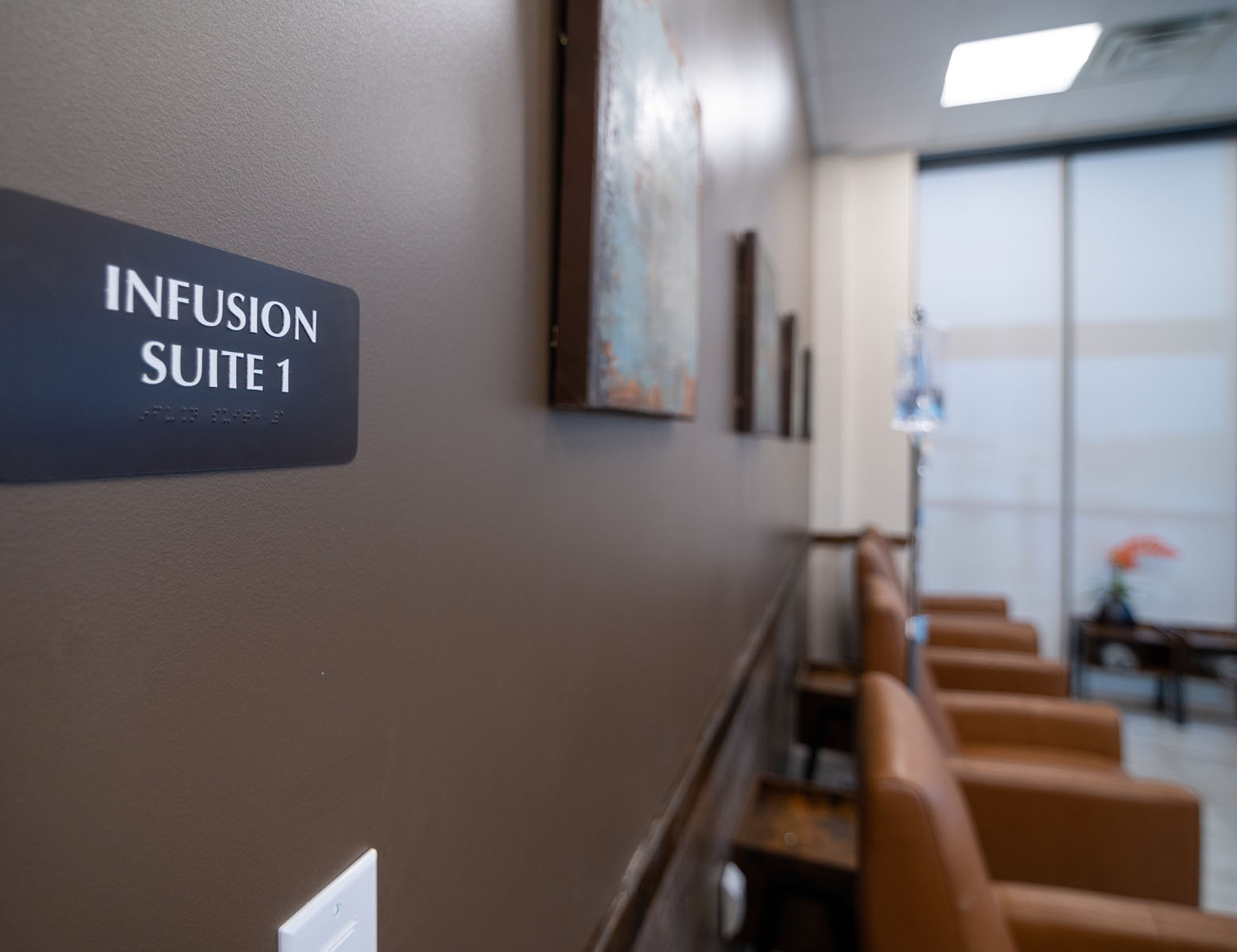 IV Suite